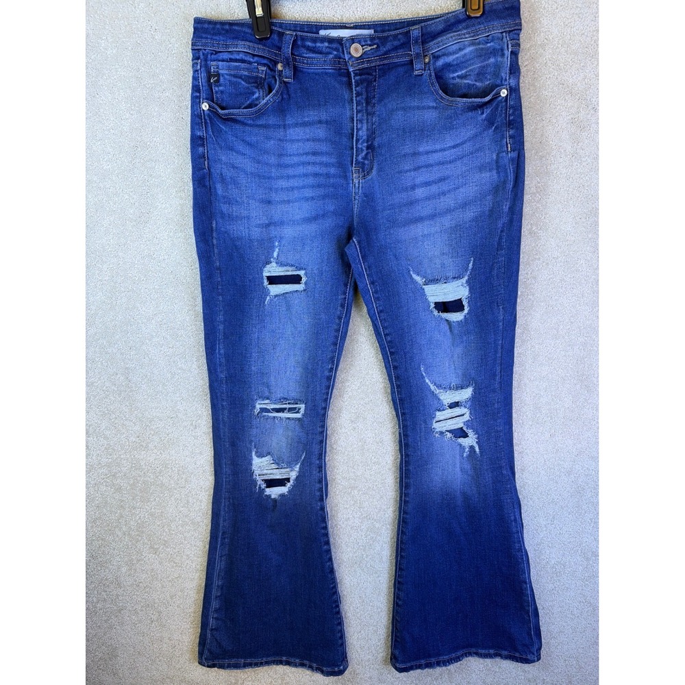 KanCan Flare Jeans Womens 30 Blue Distressed Denim Maurices Exclusive Grunge